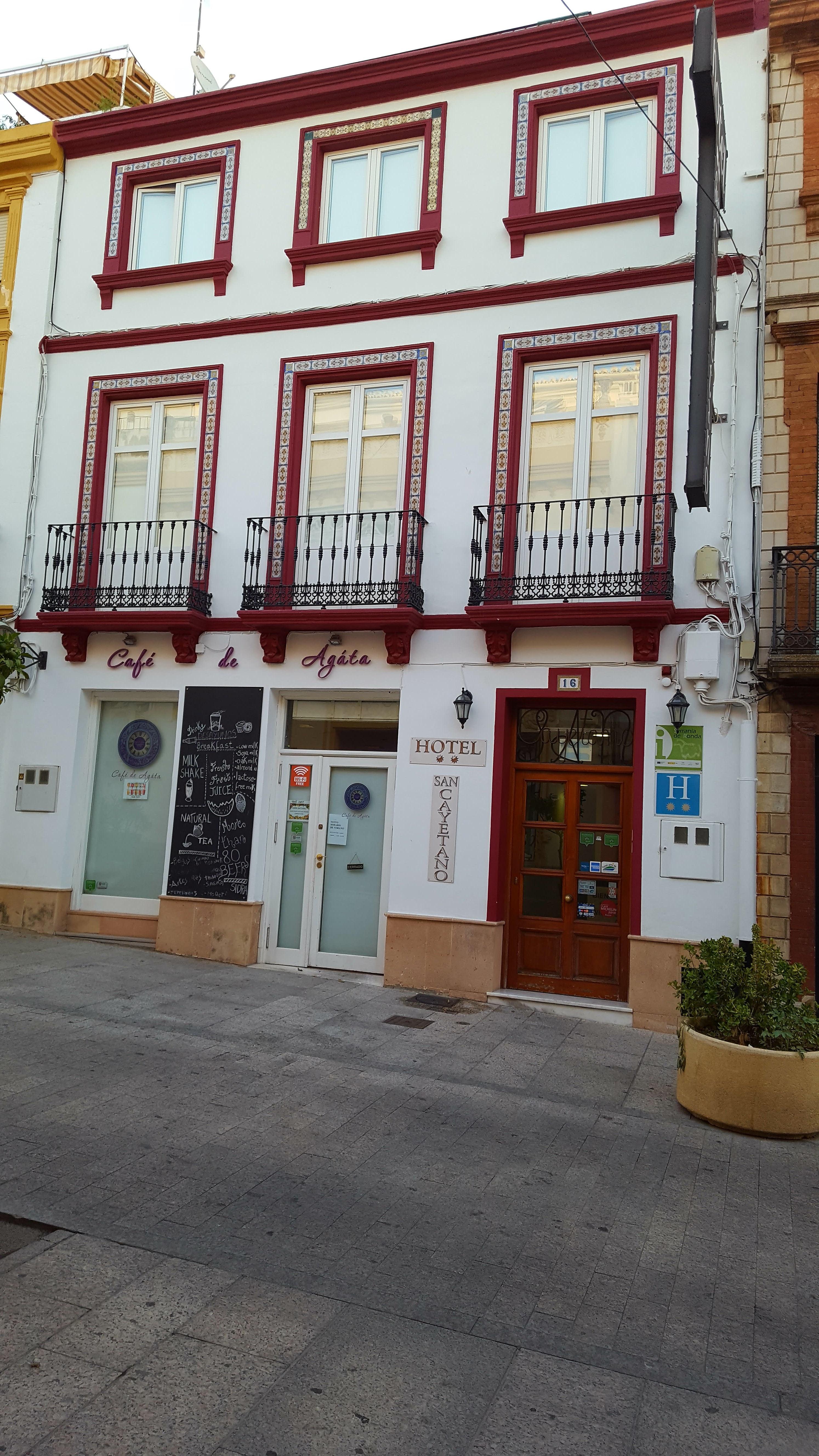 Hostal San Cayetano Ronda Exterior photo